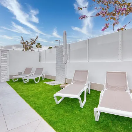 Apartamento Adonis