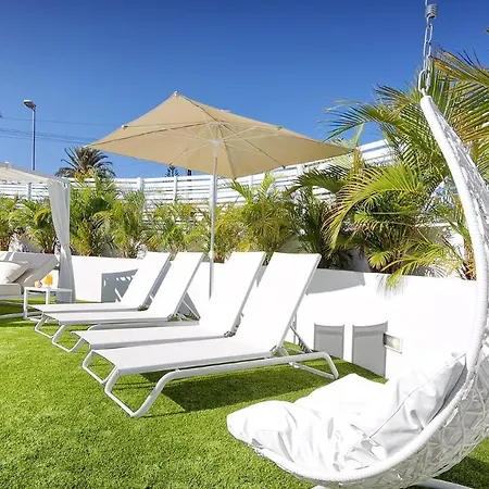 阿多尼斯别墅酒店 公寓