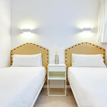 Adonis Apartmán