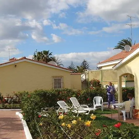 Adonis Apartmán