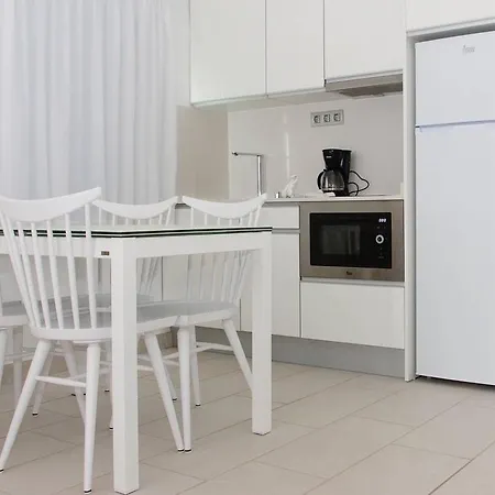 Adonis * 플라야 델 잉글스